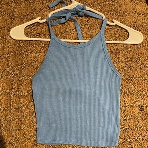 🌸5FOR 25🌸. Light blue crop top.
